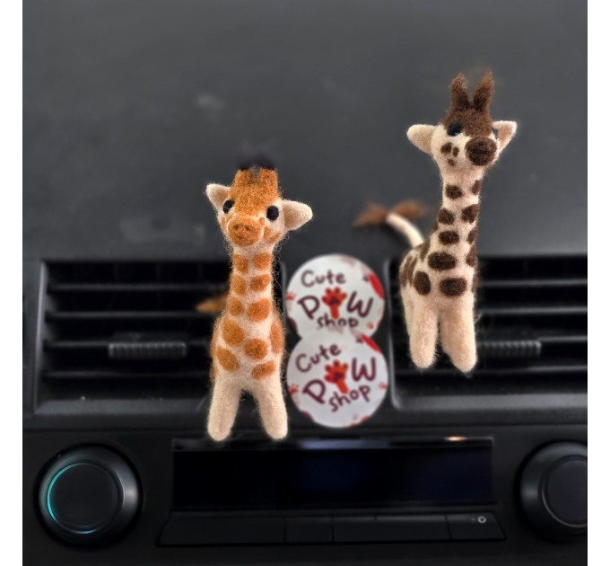 Giraffe Air Vent Clip