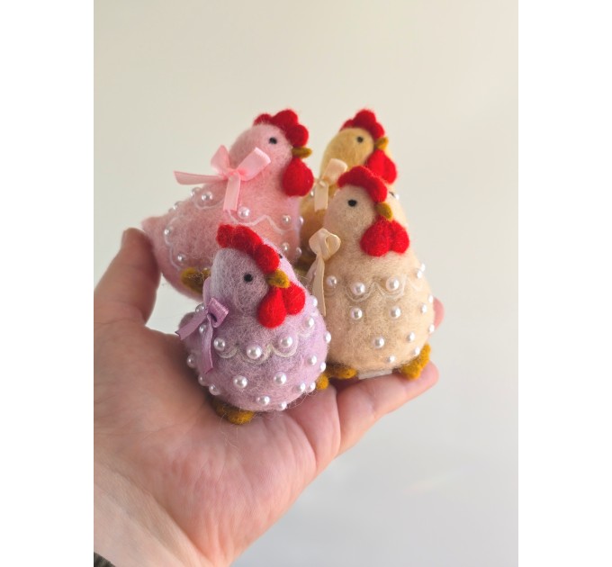 Pastel color chickens with bows and beads air vent clip