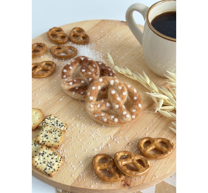 Pretzel with salt sprinkles air vent clip