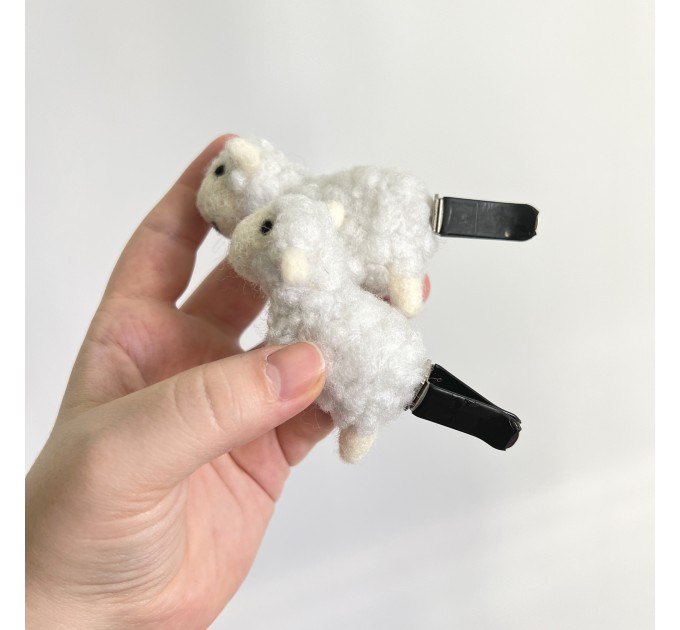 Black sheep air vent clip