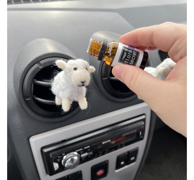 Black sheep air vent clip