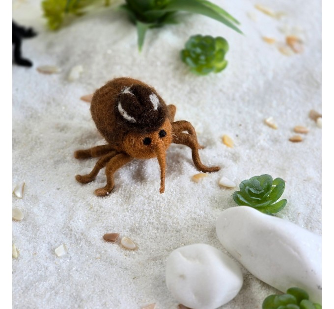 Weevil Air Vent Clip