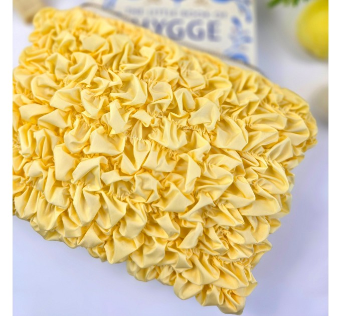 Butter Yellow E-Reader Sleeve