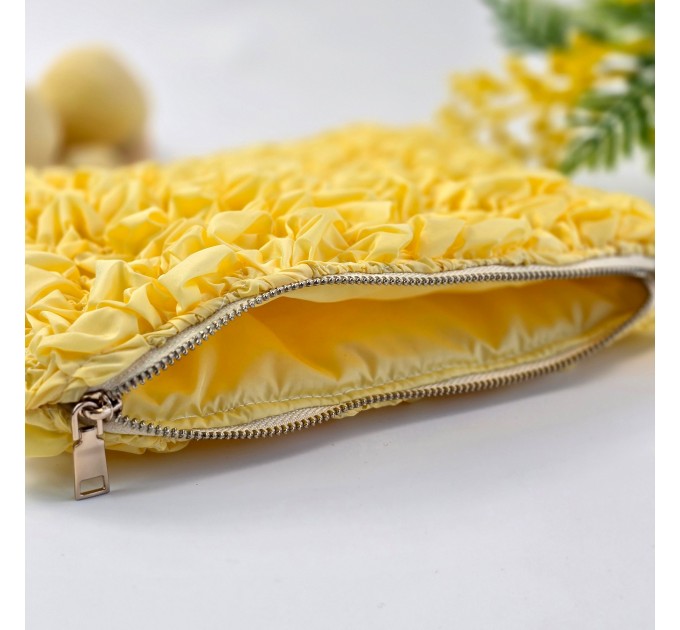 Butter Yellow E-Reader Sleeve