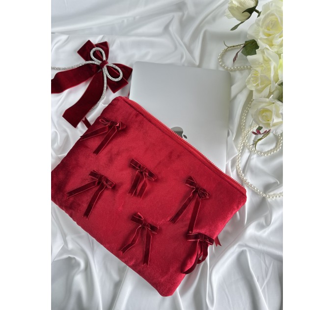 Red velvet laptop sleeve with bows
