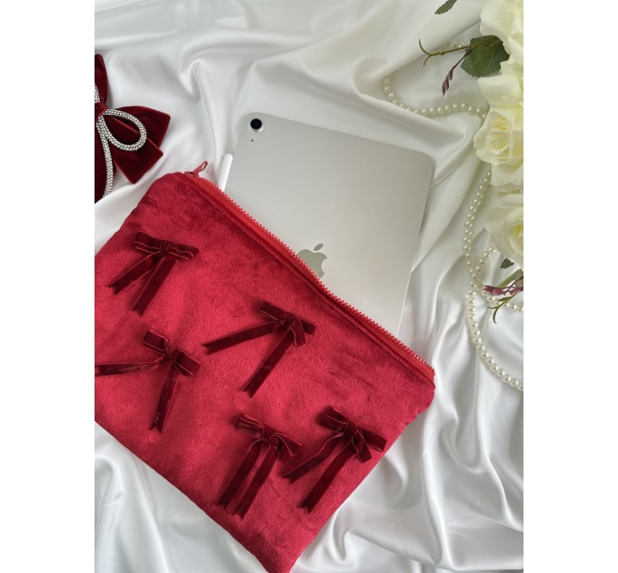 Red velvet tablet sleeve with bows
