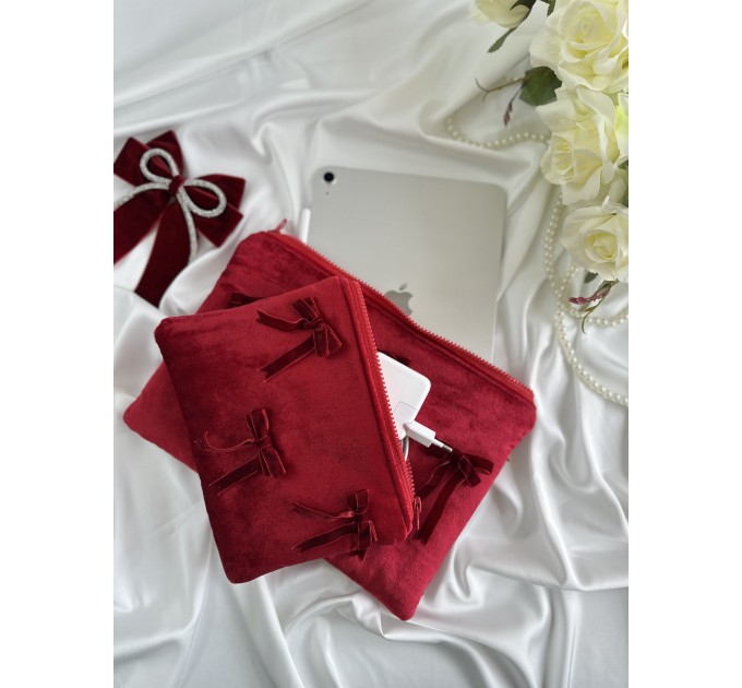 Red velvet tablet sleeve with bows