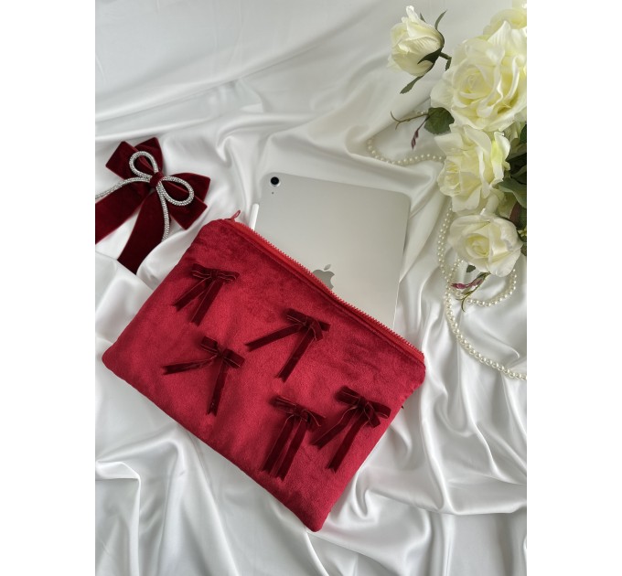 Red velvet tablet sleeve with bows