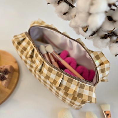 Large checkered brown cosmetic bag with ruffles