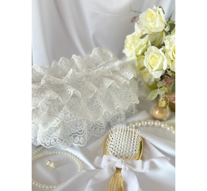 Large lace rococo cosmetic bag