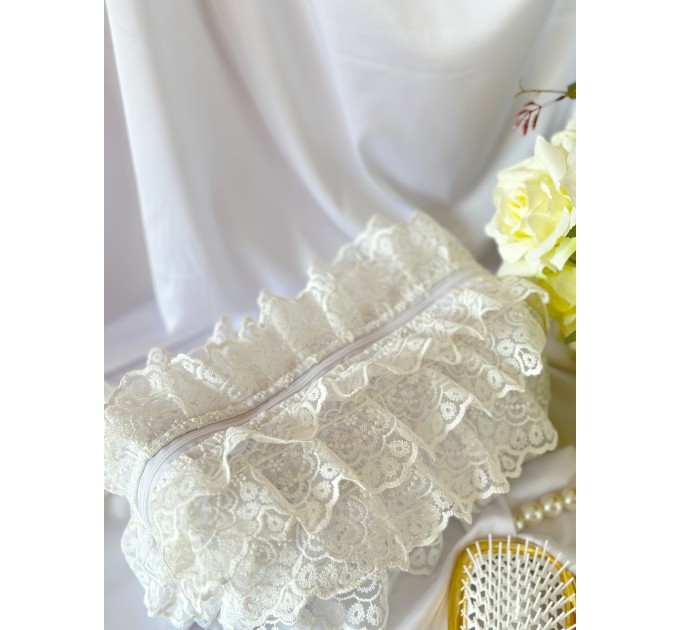 Large lace rococo cosmetic bag
