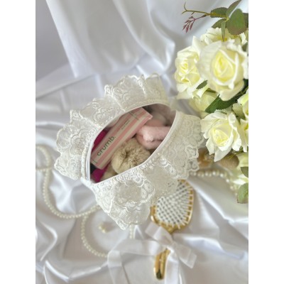 Medium lace rococo cosmetic bag