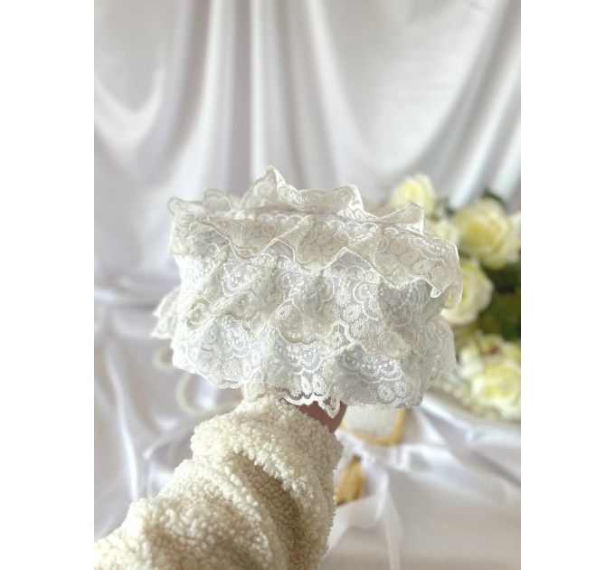 Medium lace rococo cosmetic bag